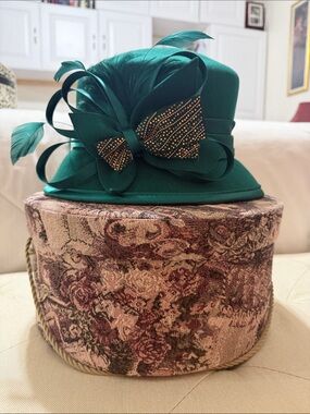 Emerald Green Wool Felt Church Hat Feather Rhinestone Bow Dress Hat